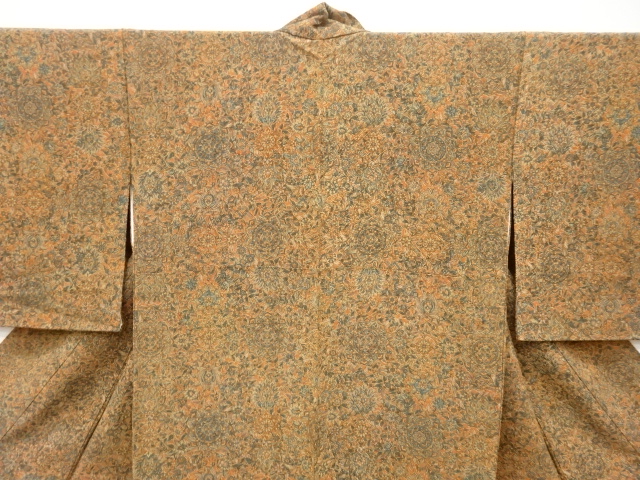  花更紗模様　小紋着物